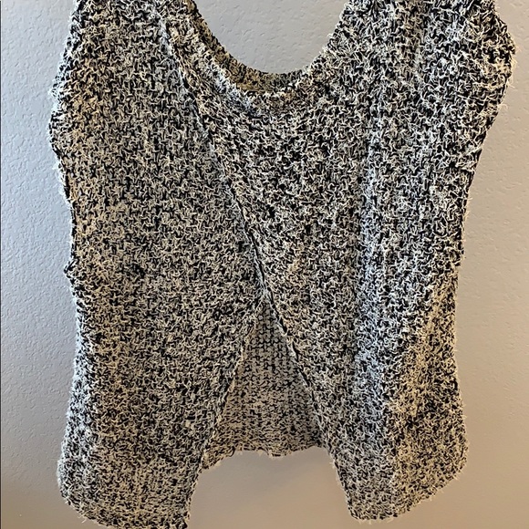 Eileen Fisher Black and Tan Open Weave Top - Picture 4 of 4